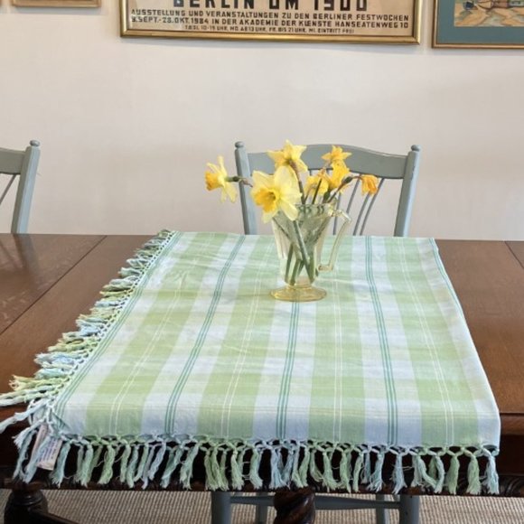 Vintage April Cornell Square Green/Blue Plaid Fringed Tablecloth 48" x 48" - Picture 7 of 7